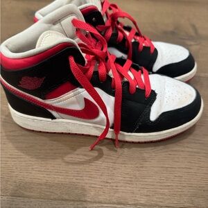 Nike Kids Black, White, and Red Sneakers